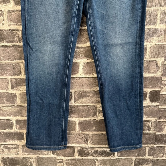 Mother the Mid Rise Dazzler Ankle jeans in Sweet & Sassy - Picture 6 of 12